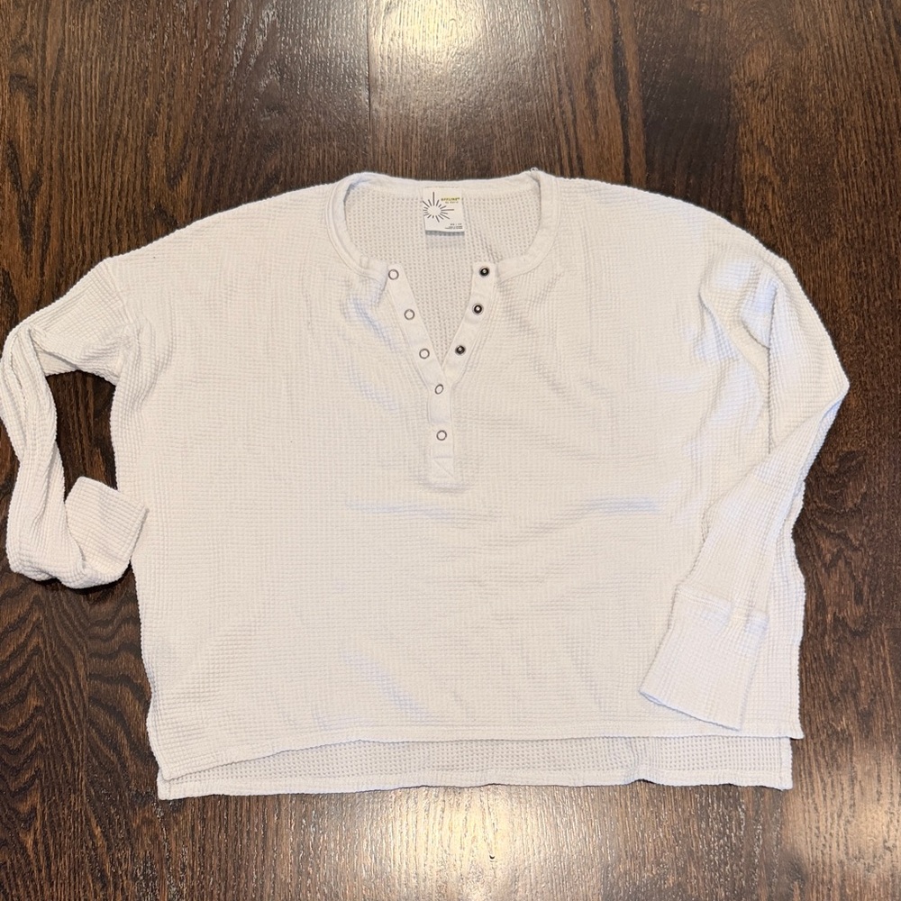 Aerie oh snap waffle snap front henley XS white